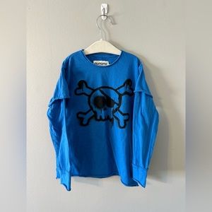 Nununu skull shirt. T4-5